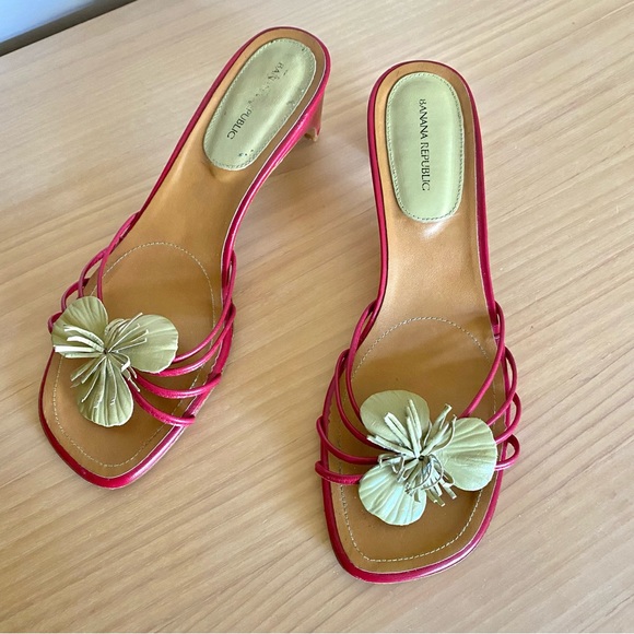 Vintage Shoes - Vintage flower leather sandal slides red